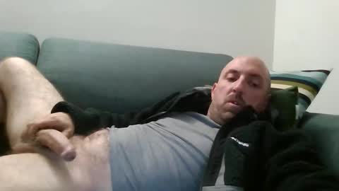 Luca online show from November 21, 7:35 pm