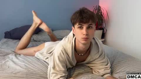 lucacharm online show from April 8, 3:21 pm