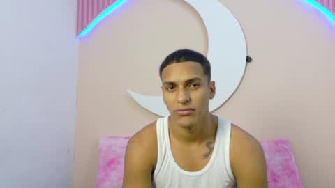lucas837481 online show from July 12, 2:24 am