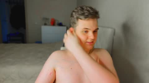 Lucas Gill online show from February 11, 12:32 pm