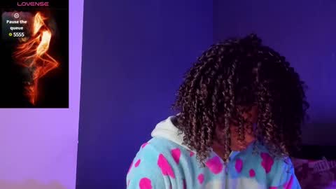   online show from January 29, 4:30 pm