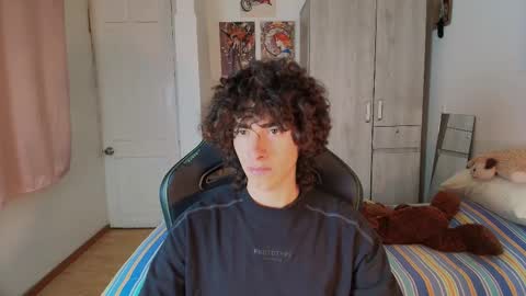 lucas_xo online show from March 23, 2:17 am