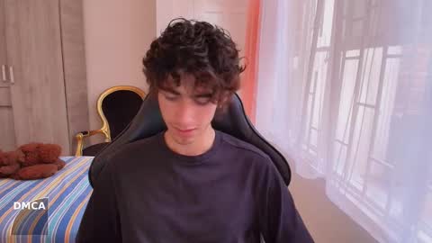 lucas_xo online show from October 4, 9:08 pm