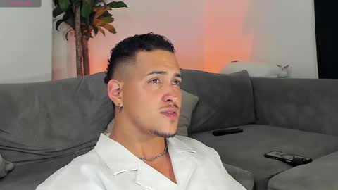 LUCA SANTOS online show from March 11, 4:10 am