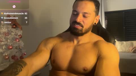 lucasfit24 online show from January 8, 2:44 pm