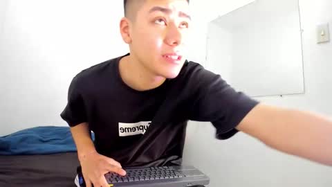 LUCAS TORREZ online show from December 23, 4:32 am