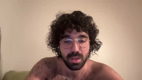 Snapshot of lucaxjay chatting on October 24, 11:56 am Luca x Jay online show from October 24, 11:56 am