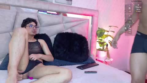 Snapshot of lucayleo chatting on October 17, 4:49 am Luca  Leo online show from October 17, 4:49 am