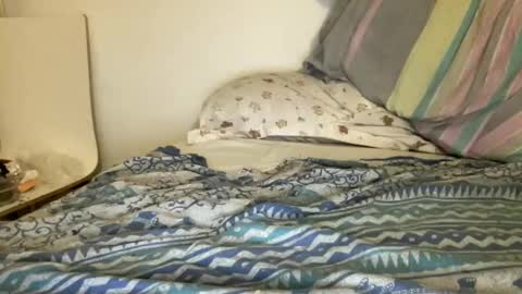 Snapshot of lucianena chatting on October 23, 1:42 am andreanen online show from October 23, 1:42 am