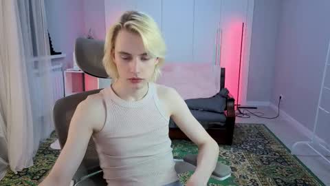 Angelok online show from February 24, 1:12 pm