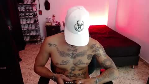 luciifer_hills online show from December 10, 2:28 pm