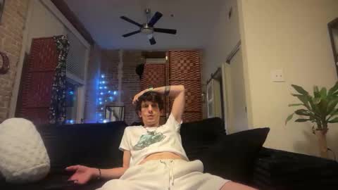 lucky_bme online show from February 17, 4:22 am