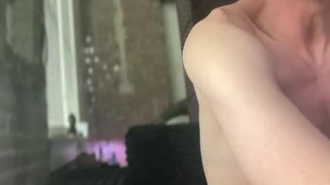 lucky_bme online show from June 1, 11:27 pm