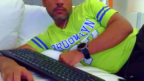 luckyfinalone online show from October 1, 11:41 pm