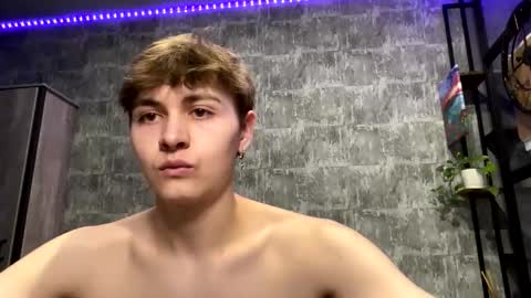 Ricky online show from November 25, 11:07 pm