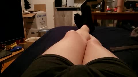 luckyshot91 online show from March 6, 1:48 am