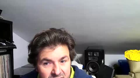 LUIGIJOHN online show from April 4, 3:58 am