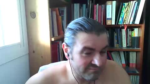 LUIGIJOHN online show from October 2, 4:11 pm