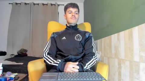 Luis AS online show from February 26, 10:15 am