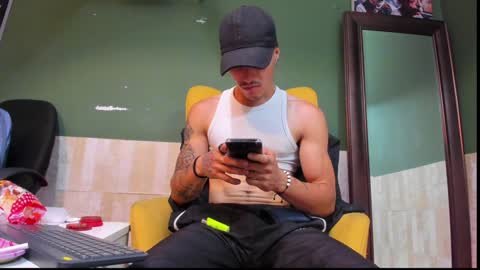 Luis AS online show from January 12, 11:26 pm