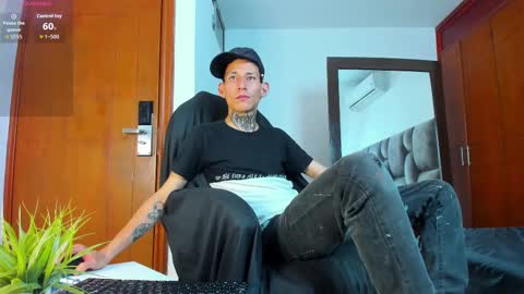 lujuriau_u online show from October 3, 3:00 am