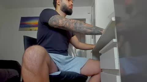 Luke online show from November 26, 10:40 am