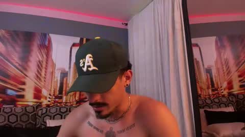 Luke Taylor online show from January 10, 6:01 pm