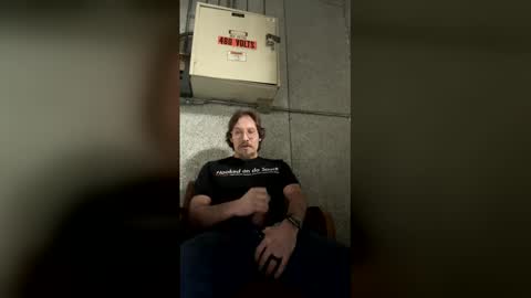 lukekibbe27 online show from January 13, 12:04 am