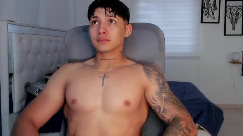 Lunay online show from April 15, 3:23 pm