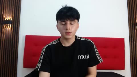 lunaydream online show from April 14, 4:39 pm