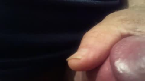 Snapshot of lustybloke44 chatting on December 6, 5:20 am lustybloke44 online show from December 6, 5:20 am