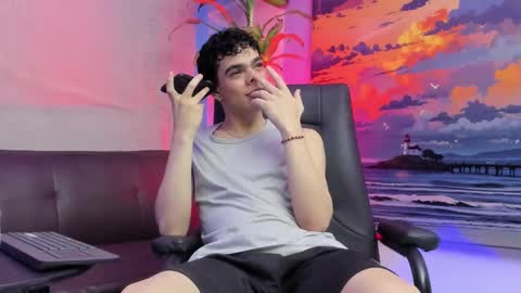 luuck online show from February 11, 1:21 am