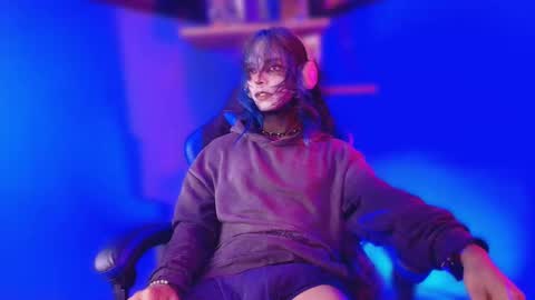 Luxiel 3 online show from March 11, 11:56 pm