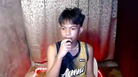 luxirfy online show from November 22, 10:31 pm