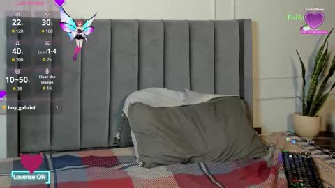 Tommy and Polly online show from October 19, 9:18 pm