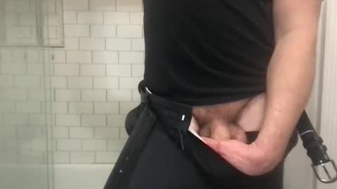 lvguynextdoor440656 online show from November 22, 1:27 am