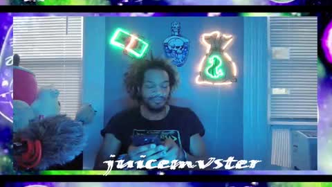 Snapshot of lxrdhxkvgemvsterjuice chatting on October 17, 11:25 am lxrdhxkvgemvsterjuice online show from October 17, 11:25 am