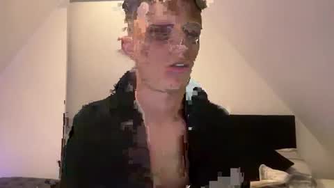  NEW   Leo  lz britboy online show from February 11, 10:18 pm