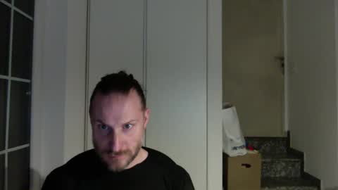 Snapshot of m4rduk81 chatting on December 9, 5:46 pm m4rduk online show from December 9, 5:46 pm