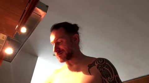 Snapshot of m4rduk81 chatting on January 17, 9:49 am m4rduk online show from January 17, 9:49 am