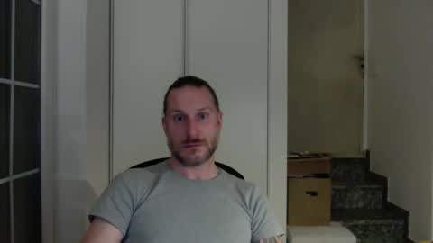 Snapshot of m4rduk81 chatting on January 23, 4:59 pm m4rduk online show from January 23, 4:59 pm