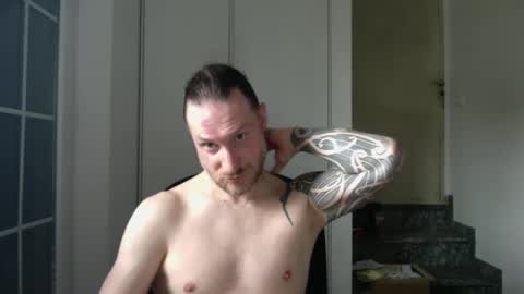 Snapshot of m4rduk81 chatting on March 11, 9:02 am m4rduk online show from March 11, 9:02 am