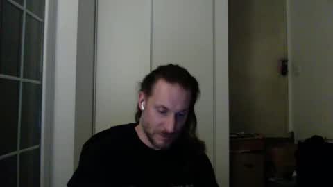 Snapshot of m4rduk81 chatting on January 19, 12:38 am m4rduk online show from January 19, 12:38 am