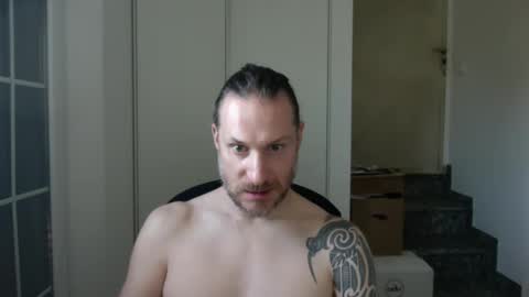 Snapshot of m4rduk81 chatting on January 29, 7:57 am m4rduk online show from January 29, 7:57 am