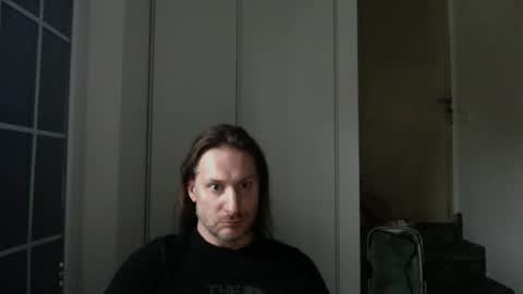 Snapshot of m4rduk81 chatting on February 25, 9:42 am m4rduk online show from February 25, 9:42 am