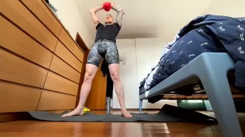 Snapshot of m4rduk81 chatting on February 27, 8:06 am m4rduk online show from February 27, 8:06 am