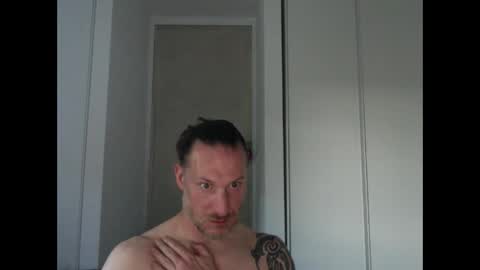 m4rduk online show from May 11, 4:48 pm