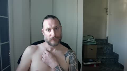 Snapshot of m4rduk81 chatting on December 29, 10:45 am m4rduk online show from December 29, 10:45 am