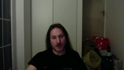 Snapshot of m4rduk81 chatting on January 12, 10:33 pm m4rduk online show from January 12, 10:33 pm