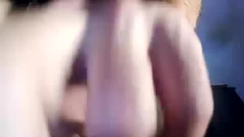 maddchatt online show from October 18, 3:55 am